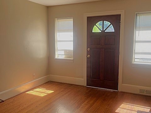401 Briarwood Dr Foyer 2026