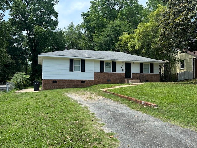 2226 Finchley Dr Exterior Jan 2026