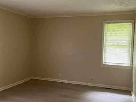 2226 Finchley Dr Bedroom